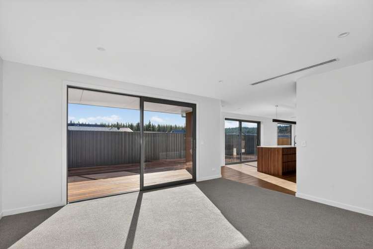 13 Williams Crescent Alexandra_20