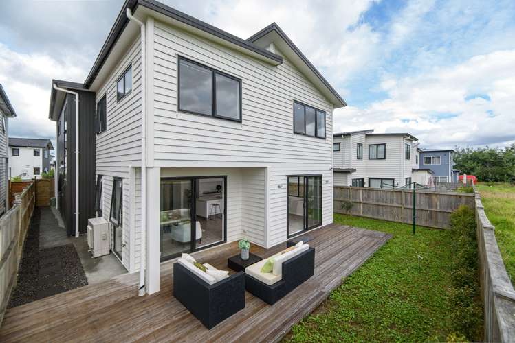 8 Kokowai Parade Hobsonville_17