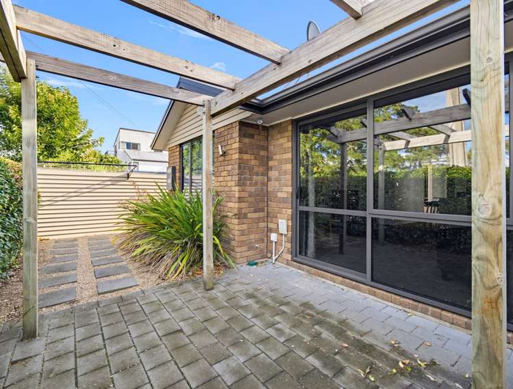 4/240 Old Farm Road Hillcrest_21