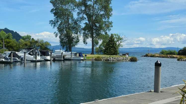 Berth 104 Kinloch Marina Kinloch_1