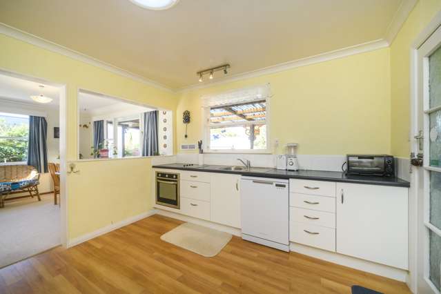 8 Conway Place Terrace End_2