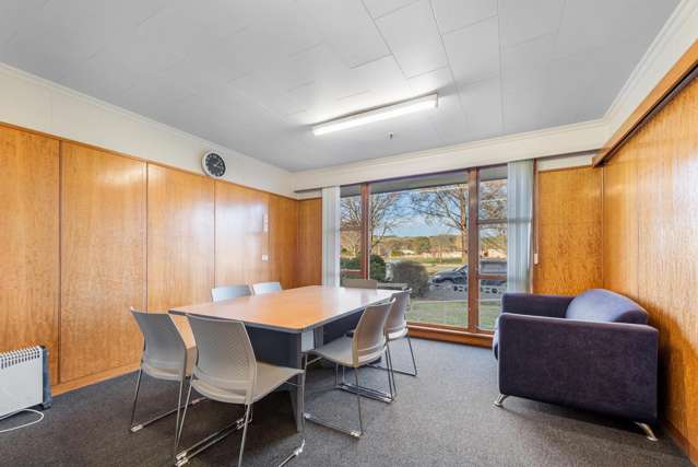 - Charlton Lane Gore_4