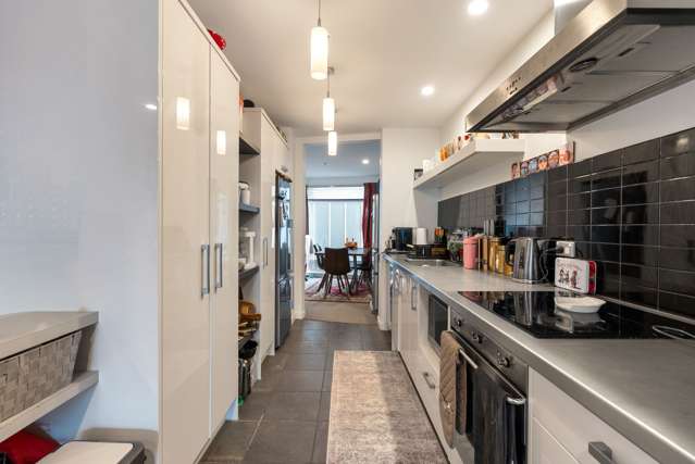 1D/42 Cable Street Te Aro_1
