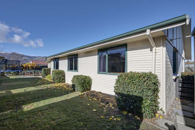 61 Antimony Crescent Cromwell_9