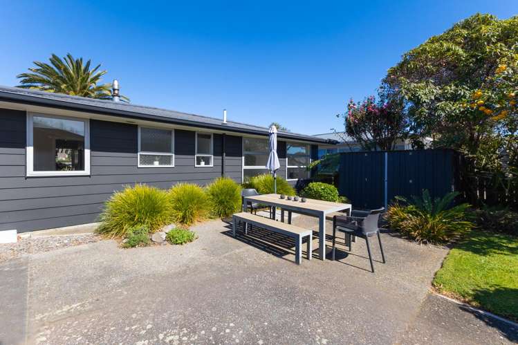 11 Chums Road Paraparaumu Beach_15