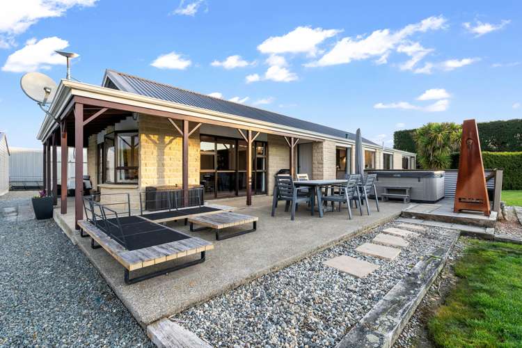 295 Bay Road West Plains_16