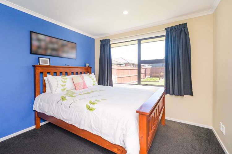 2A Galea Grove Kelvin Grove_10