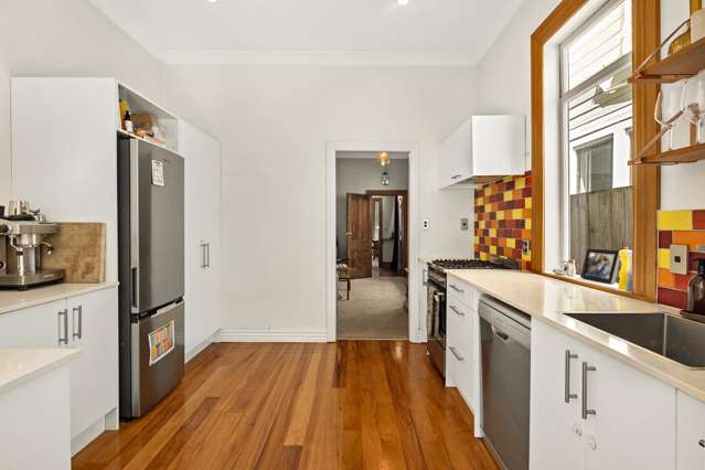 162 Tasman Street Mount Cook_1