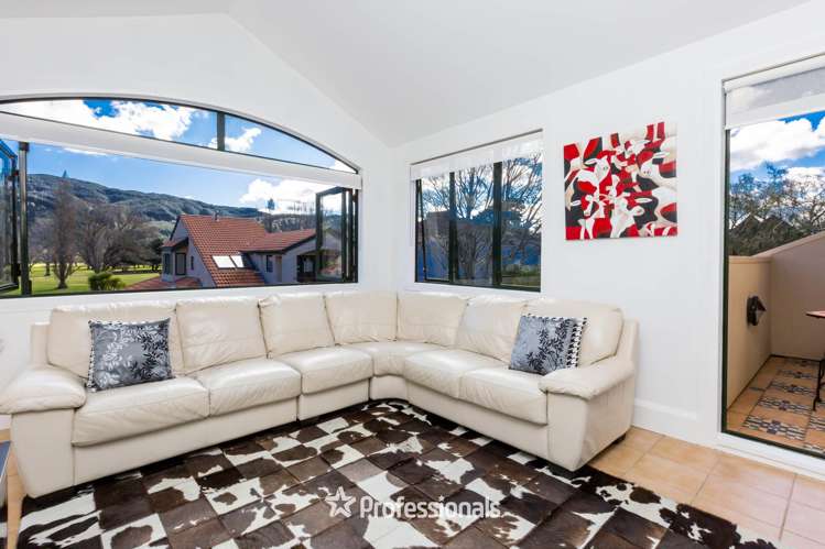 4/341 Fergusson Drive Heretaunga_21