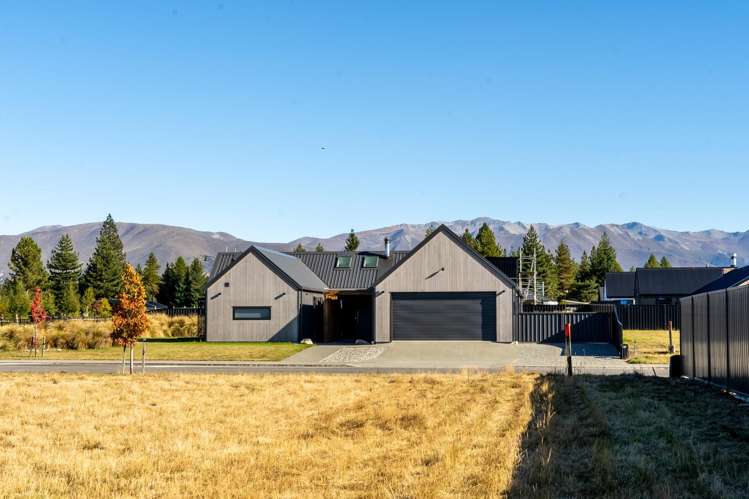 57 North West Arch Twizel_8