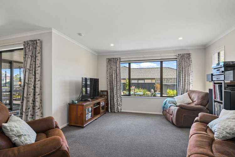 10 Carmello Grove Richmond_8