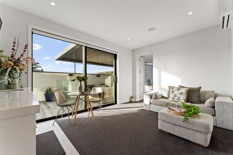 30 Caroline Heights Omaha_17