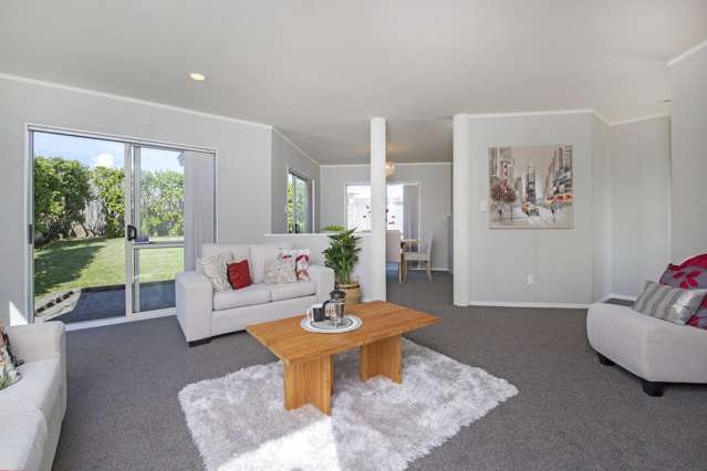 196 Burswood Drive Pakuranga Heights_1