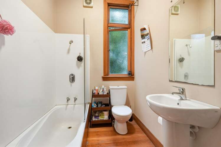 22 Bouverie Street North East Valley_13