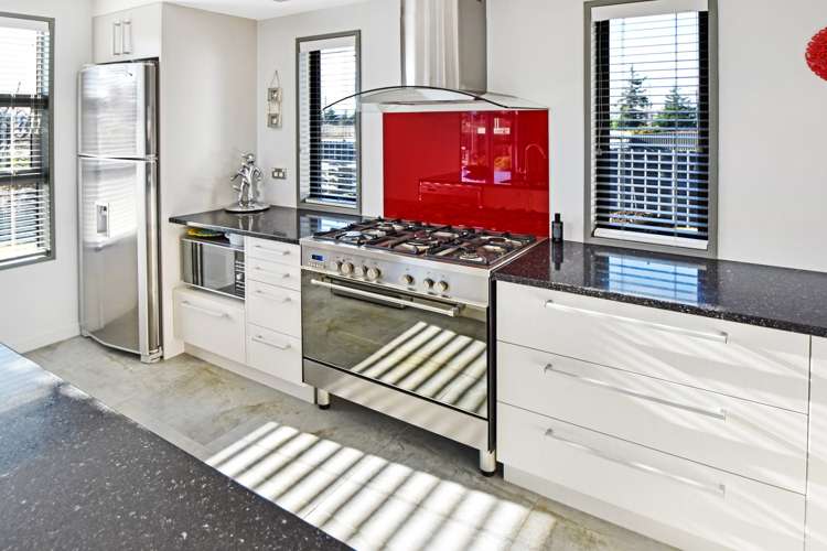 12 Lakeland Avenue Twizel_7