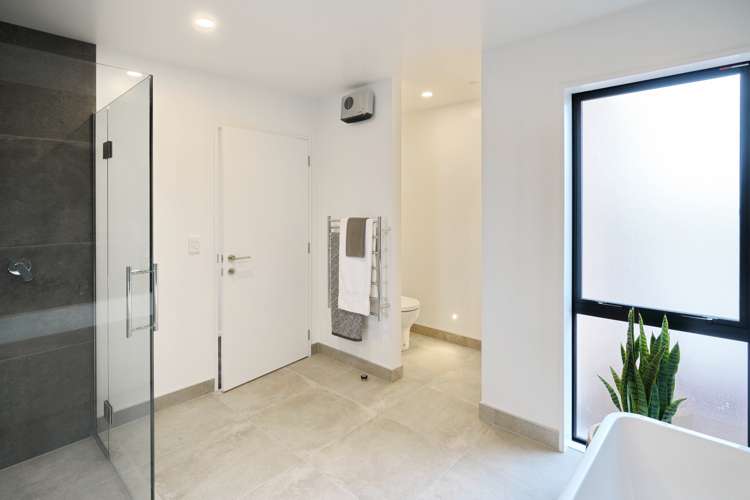 33 Monte Crescent Lincoln_16