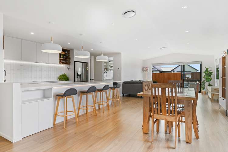 3 Snow Cup Close Lincoln_4