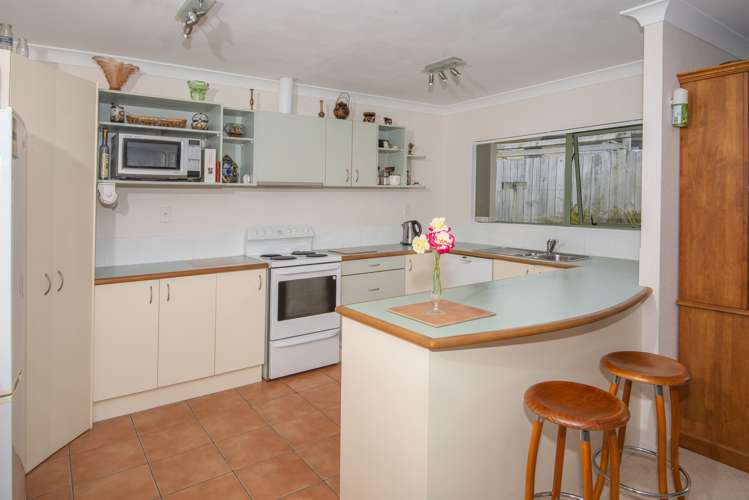 14 Workman Way Onerahi_33