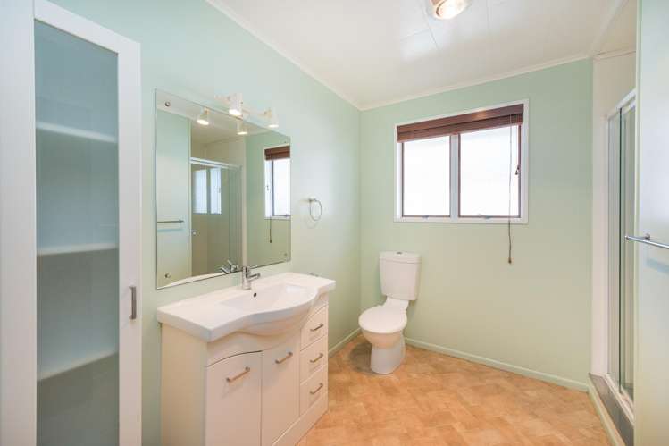 83 Main Street Foxton_22
