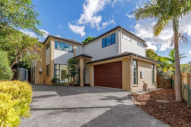 Superb Family Home - Double Westlake zone