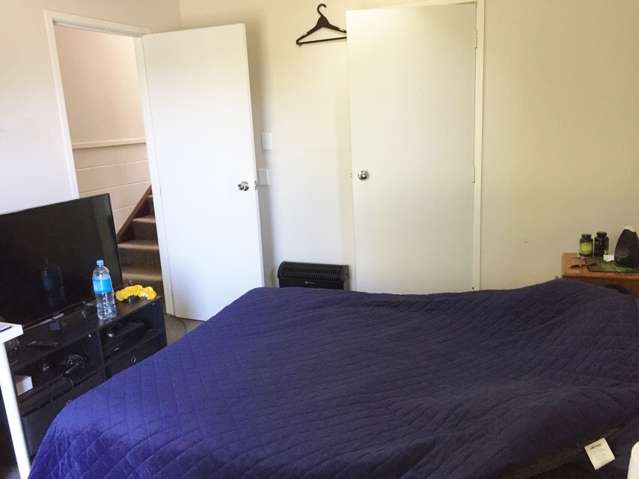 15 Glenvale Place Glenfield West_4