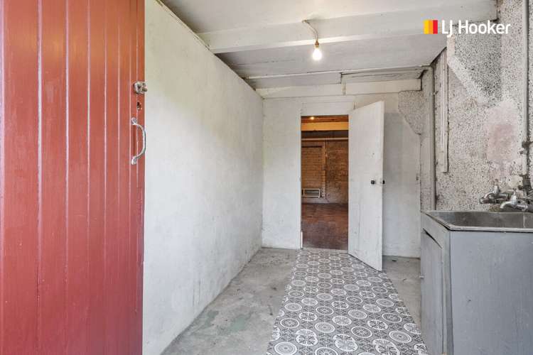 37 Forfar Street Clyde Hill_12