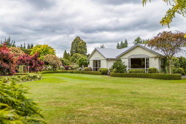 446 Johns Road Fernside_1