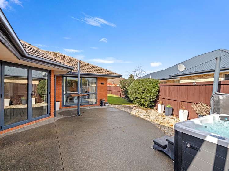 278 Southfield Drive Lincoln_29