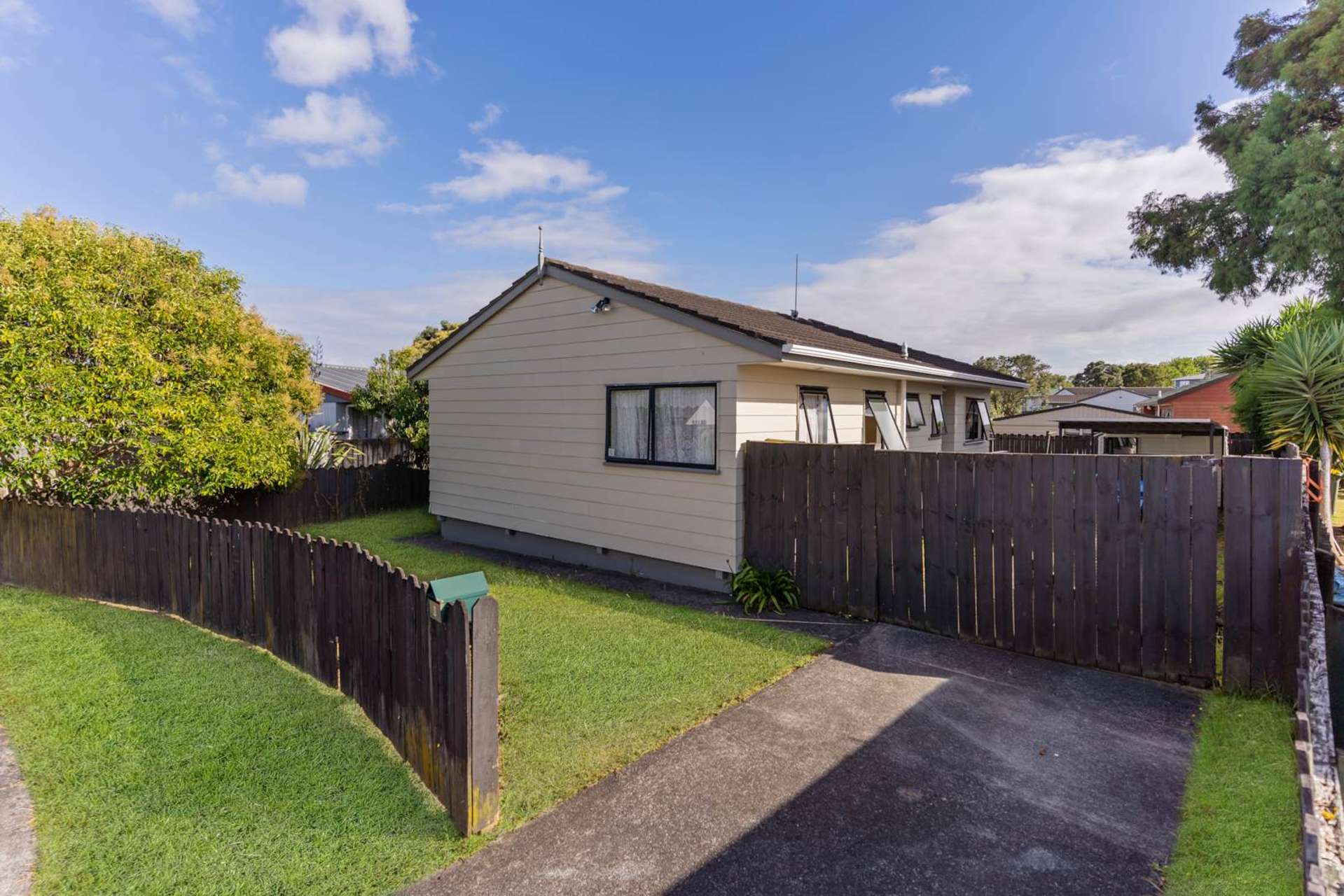 8 Zurich Place Manurewa_0