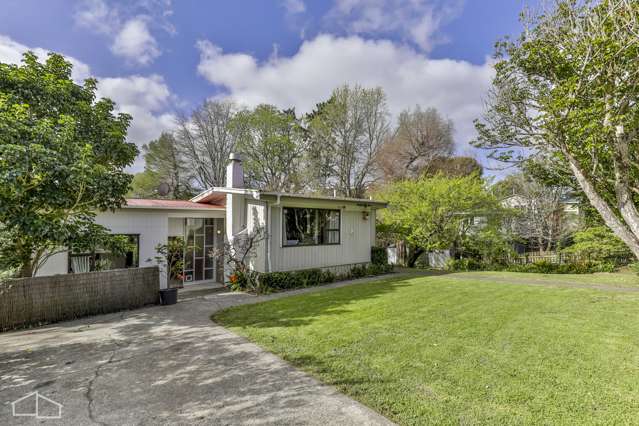 48 Clayburn Road Glen Eden_1