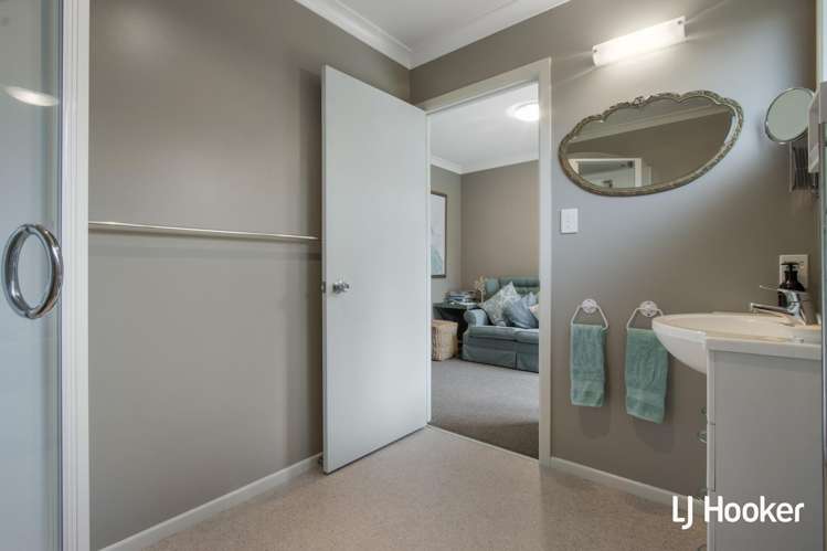 35 Athenree Road Athenree_18