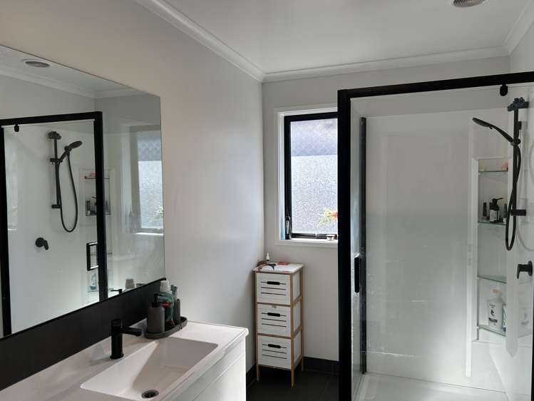 22 Hollard Crescent Lincoln_11