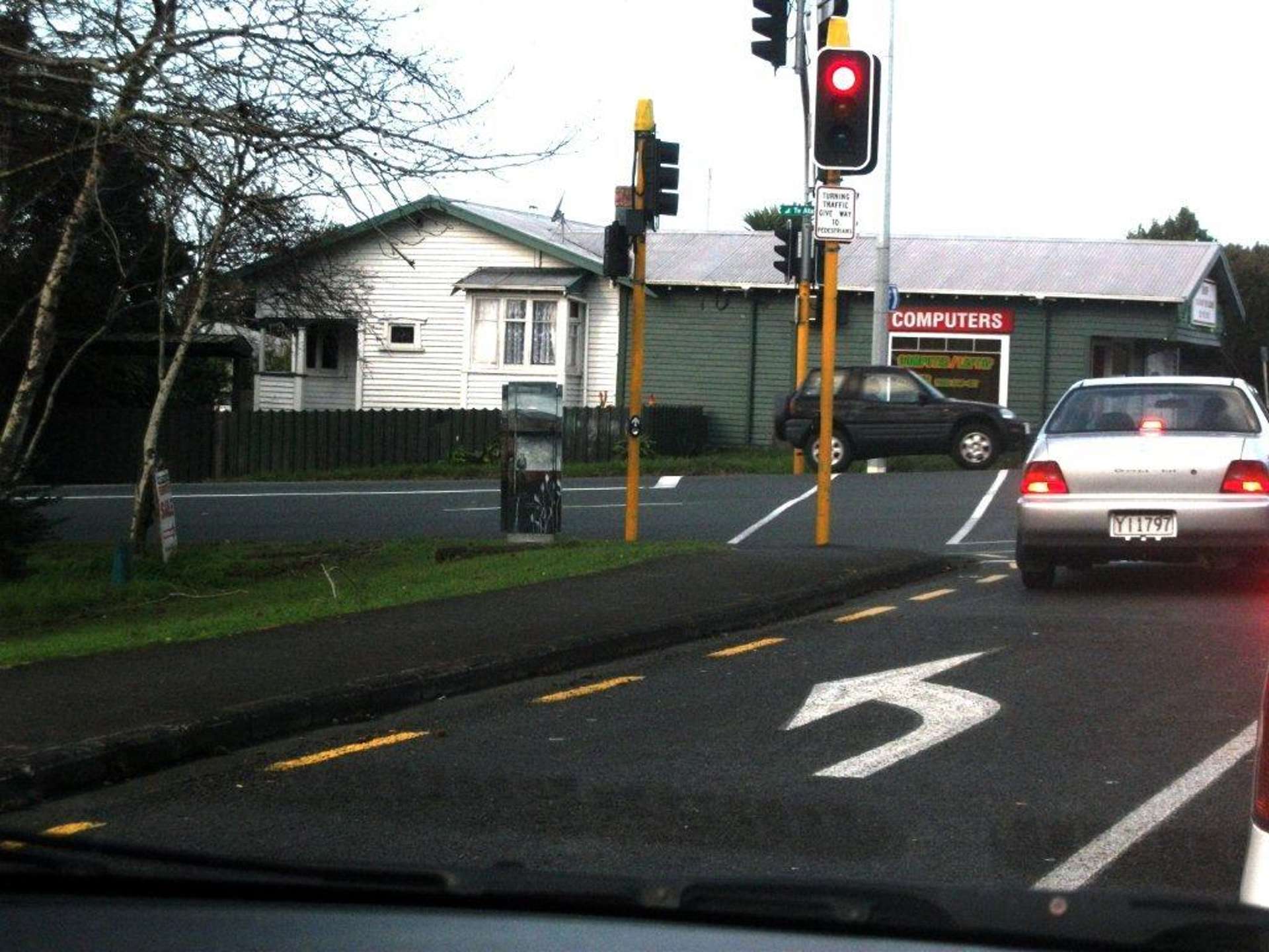 104 Mcleod Road Te Atatu South_0