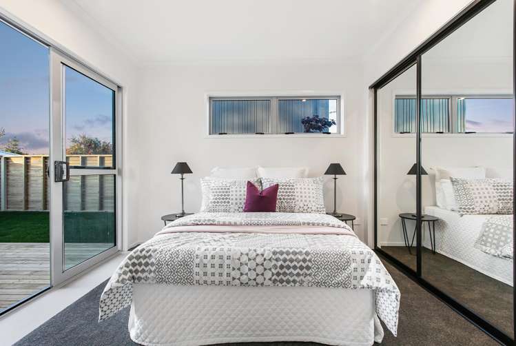 130B Taikata Road Te Atatu Peninsula_11