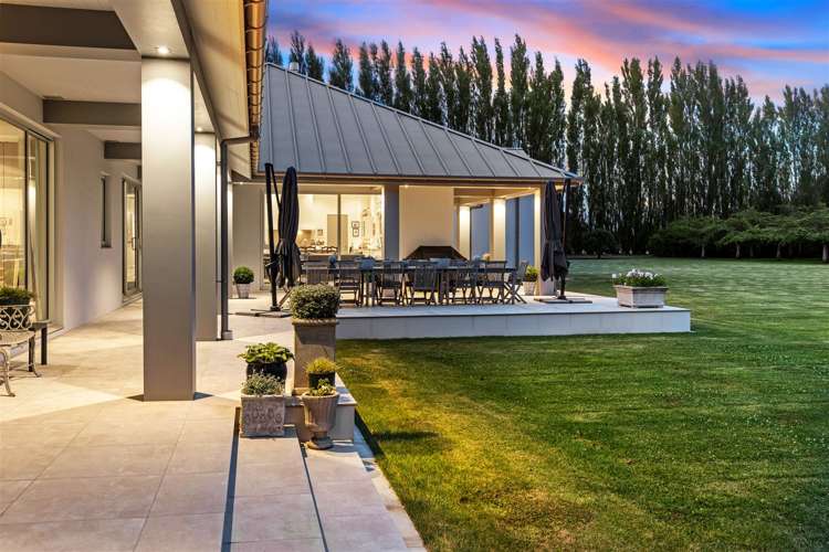 71 Hussey Road Northwood_13