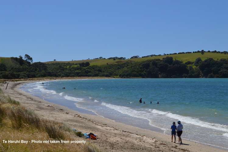 5 Double Bay Place Army Bay_21