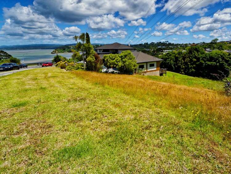 15a Strathnaver Crescent Lynfield_1