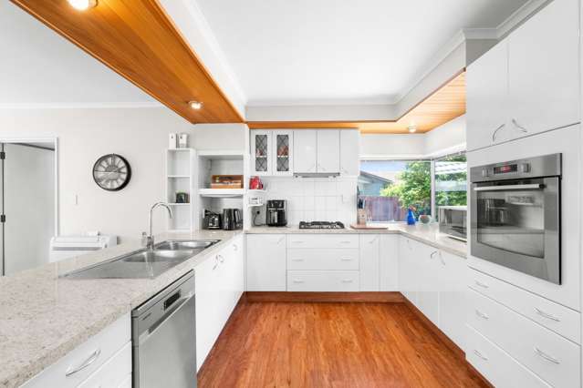 50b Karnak Crescent Russley_2