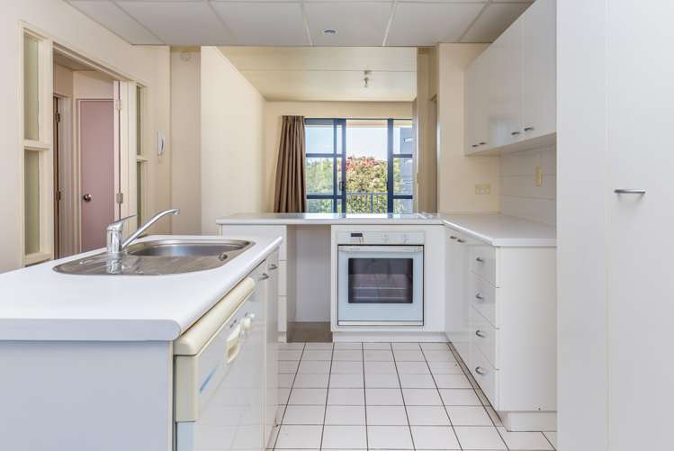 B4/19 Fleet Street Eden Terrace_3