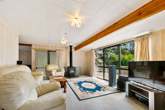 699 Huia Road Parau_4