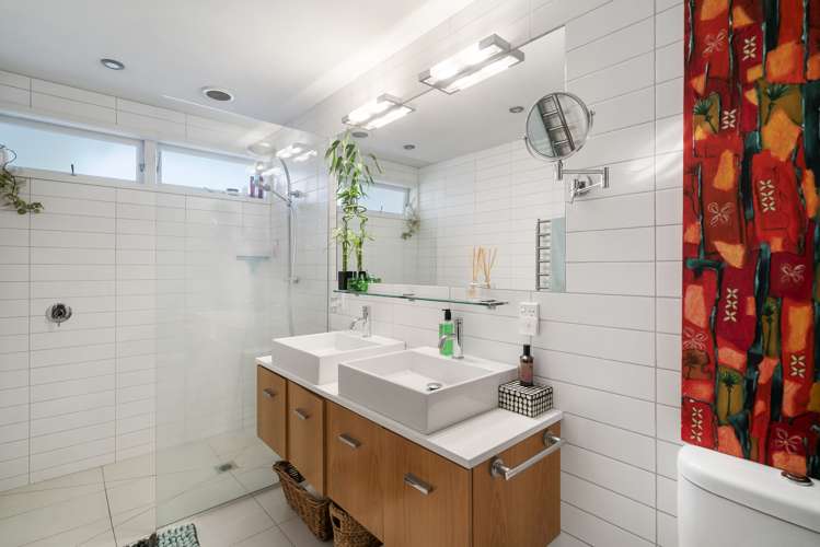 19 Queen Street Northcote Point_14