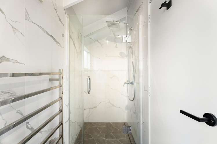 3/6 Fifth Avenue Mount Albert_14