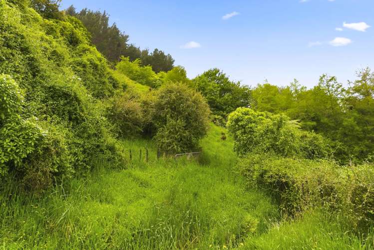 258 Waitohu Valley Road Otaki_37