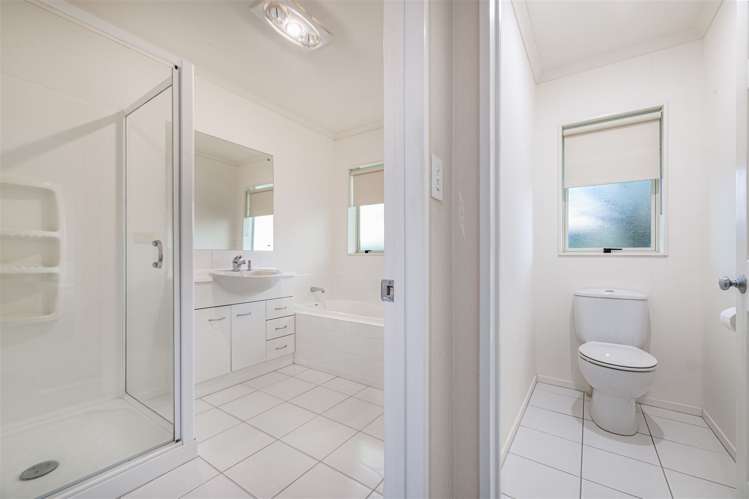 47 Hewlett Road Massey_16