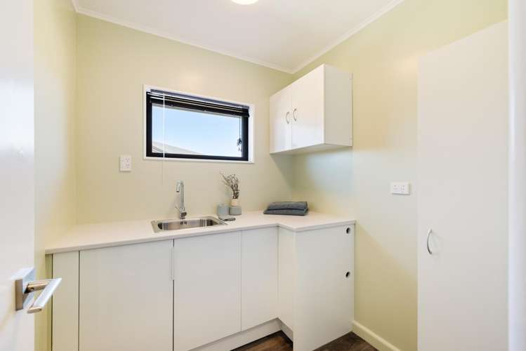 38 Vivian Street Burwood_11