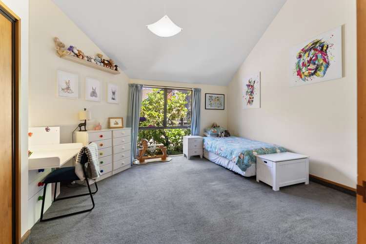 9 Tripp Place Ilam_13