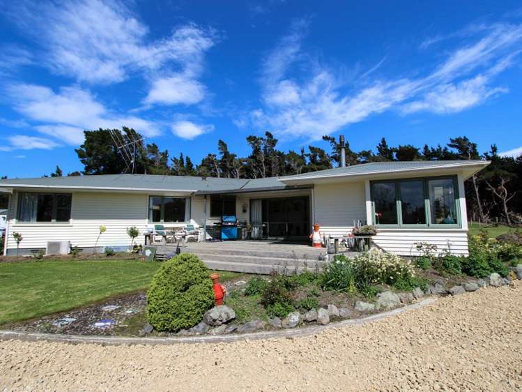 1530 Waihi Valley Road Pongaroa_1