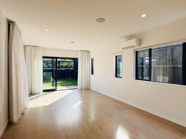 9 Makenu Crescent Orewa_1