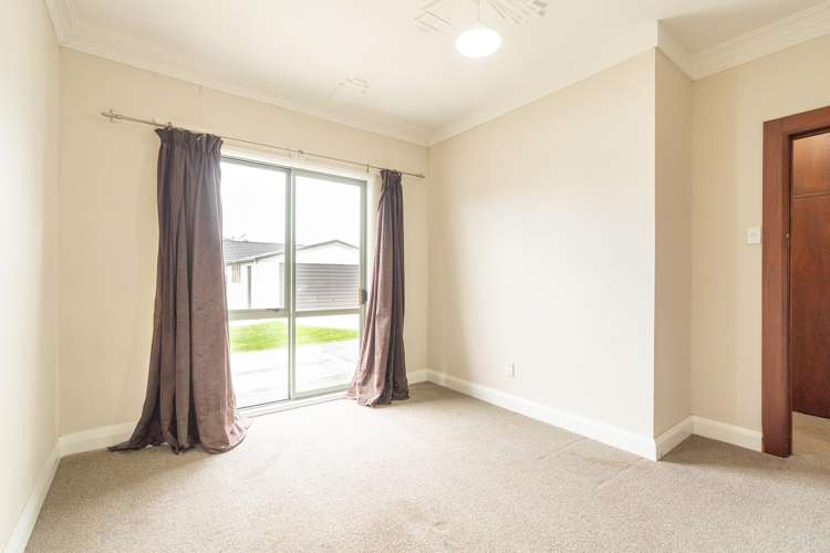 50 Roy Street Palmerston North City_11