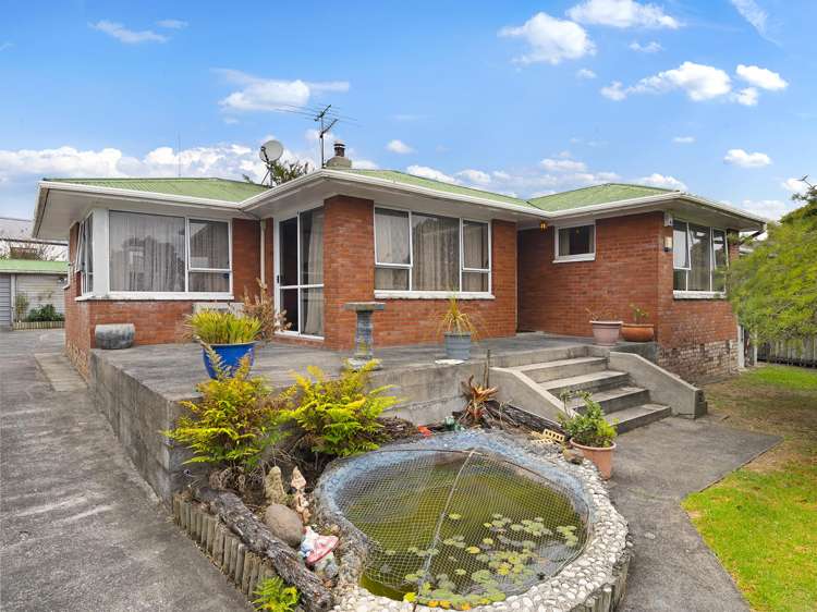 500 Weymouth Road_0